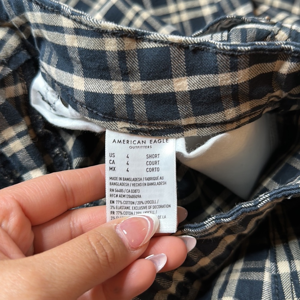 Aeo Mom Jeans - image 5
